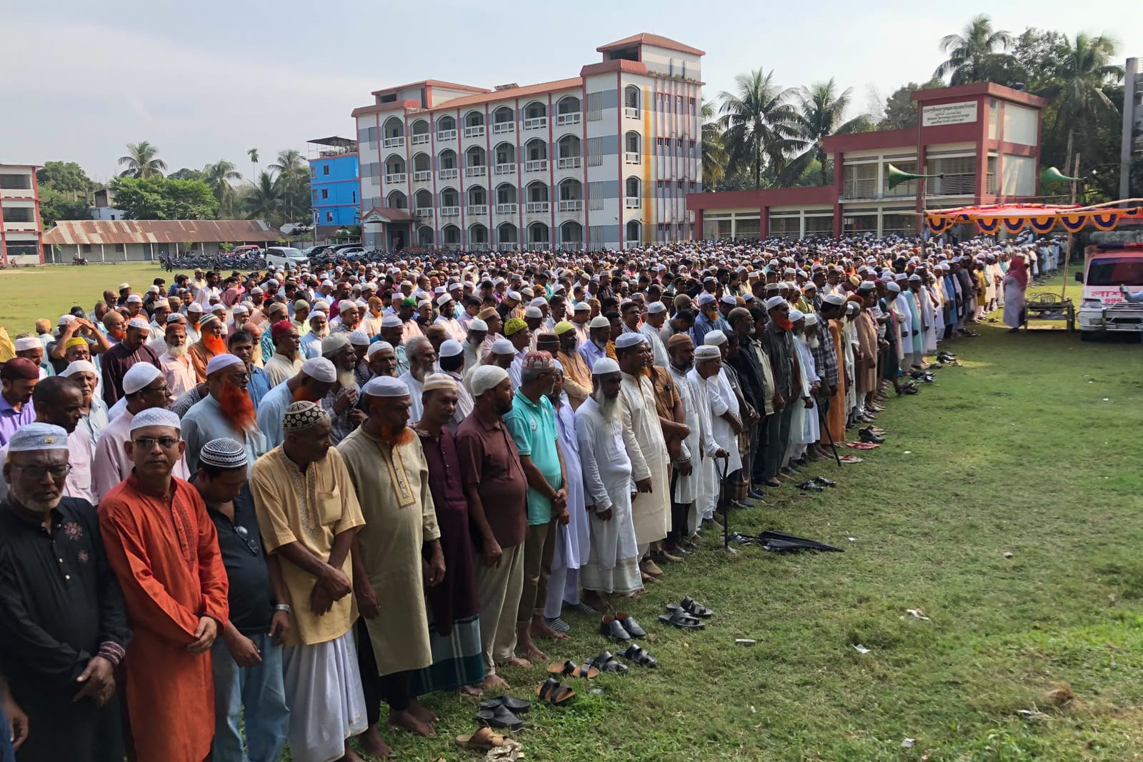 ইসলামপুরে একই সঙ্গে দুই ব্যক্তির জানাজা অনুষ্ঠিত
